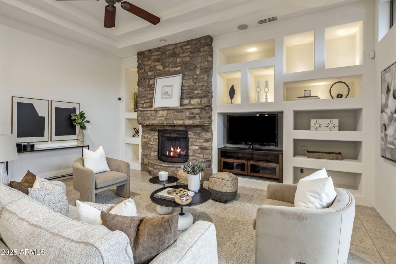 30-web-or-mls-D46A3324