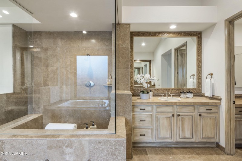 37-web-or-mls-D46A3351