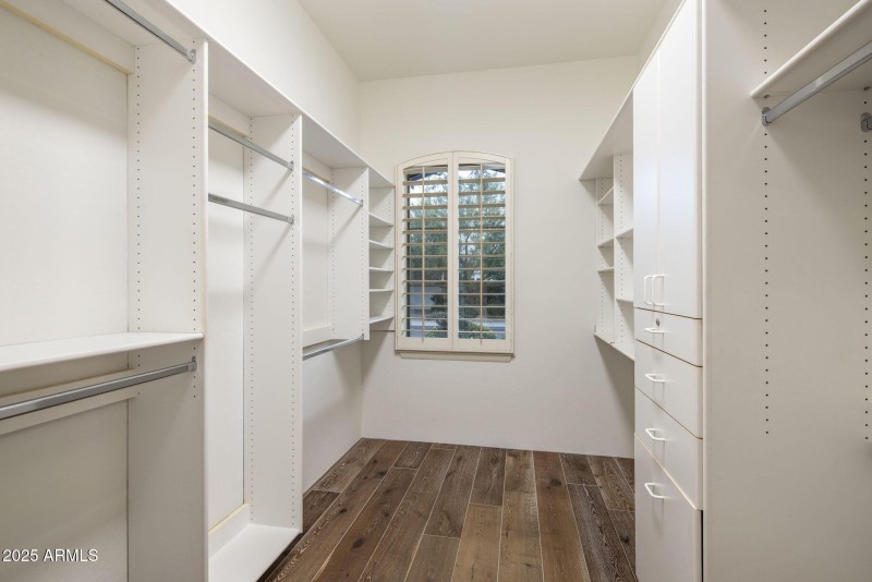 39-web-or-mls-D46A3359