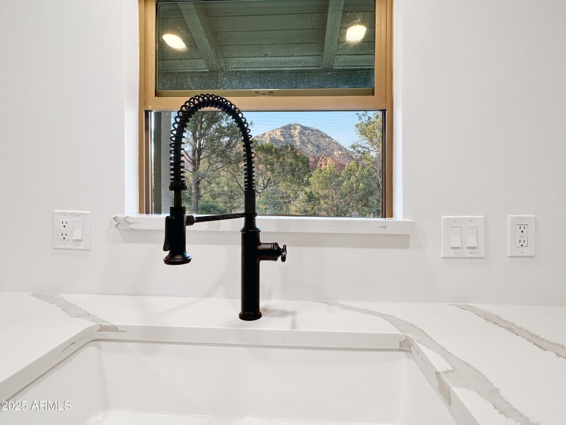 f05d0f306d11c83e44a16cca12f7bc71303c797f