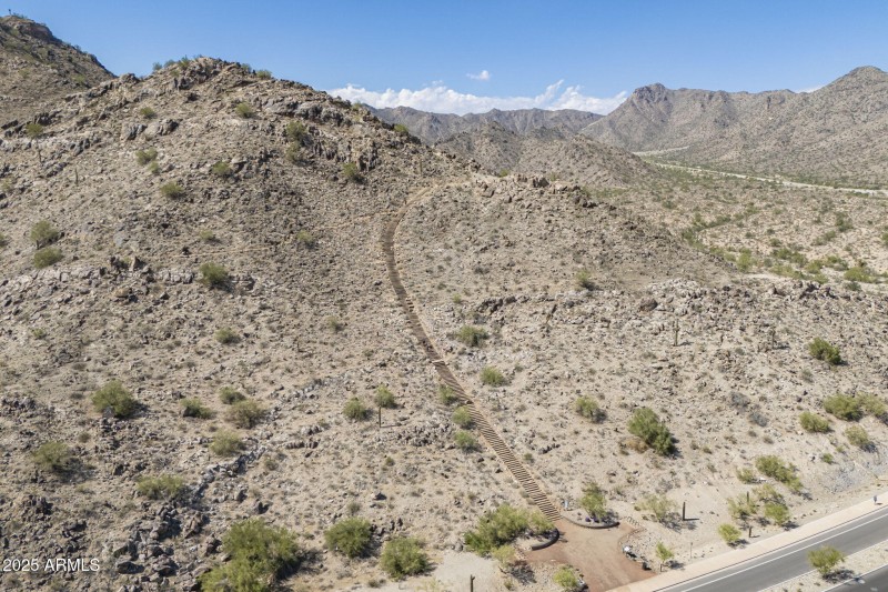 Victory Steps - Hikers Favorite