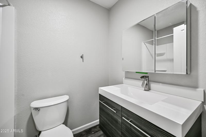 10-3025N32S31-ocupix