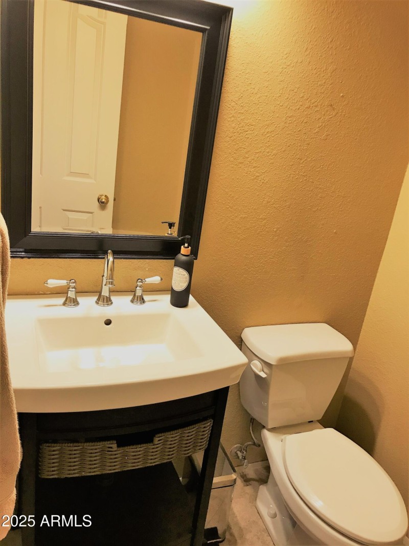 Arrowhead_Pic_Guest_Bath