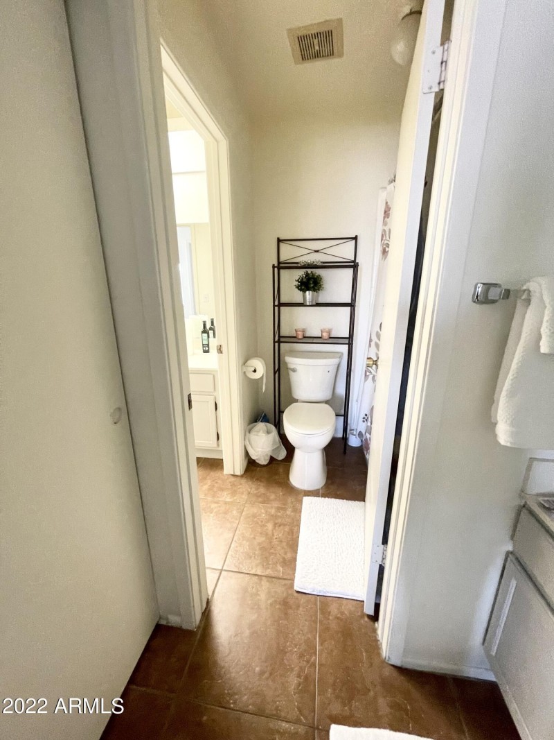 CD4272A7-AF14-4C46-A9B7-F1CB2CF05E4E