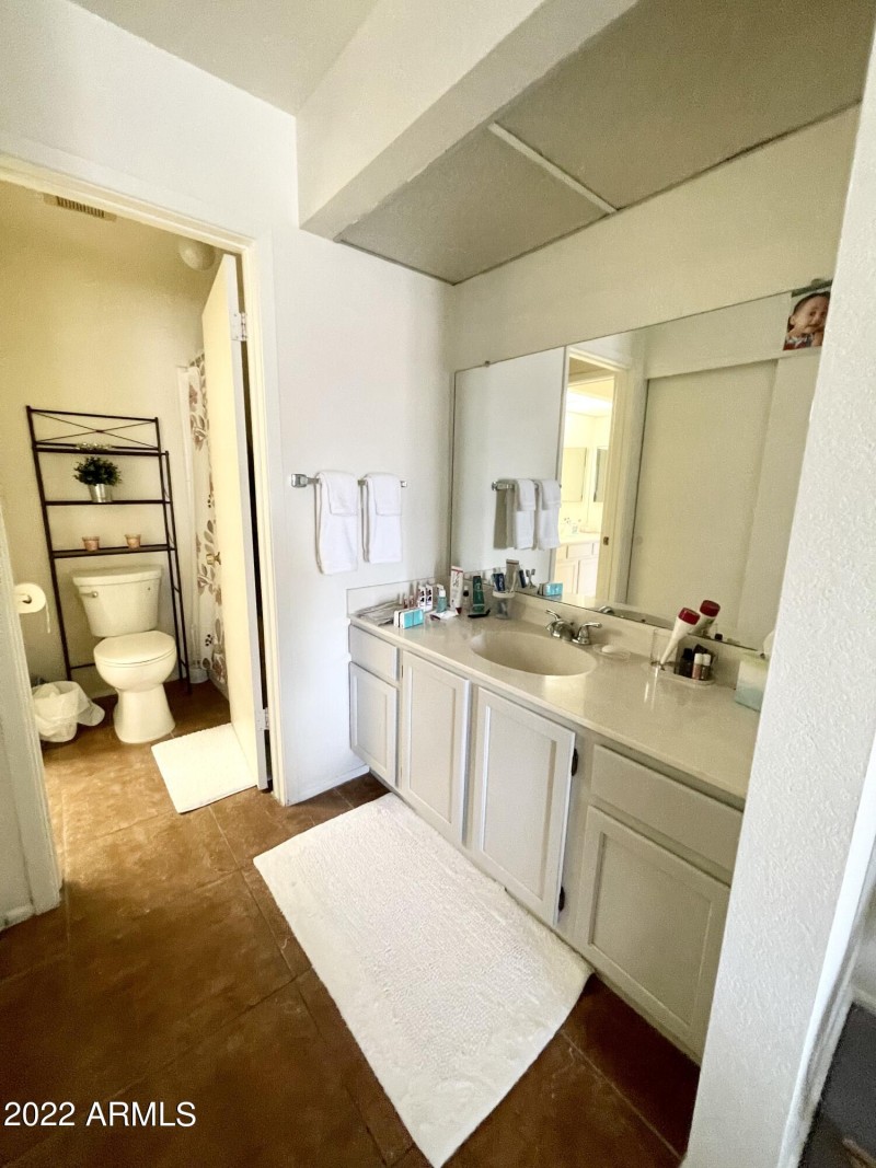 94A68A12-7C68-4736-8BD6-8C20F00D43B3