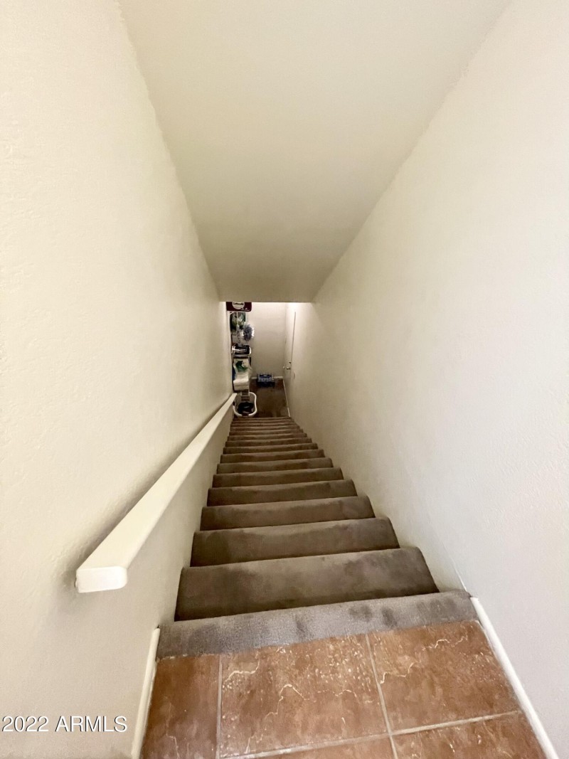 96332539-62D9-4822-AABC-40EE8934F254