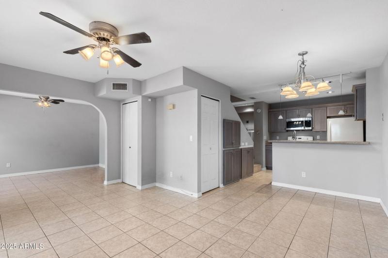 005__2301 E University Dr 244