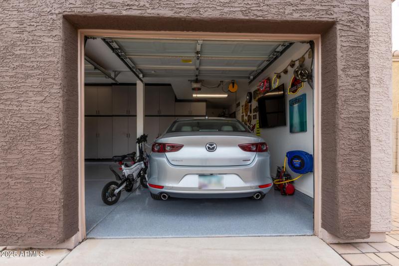 3 car garage