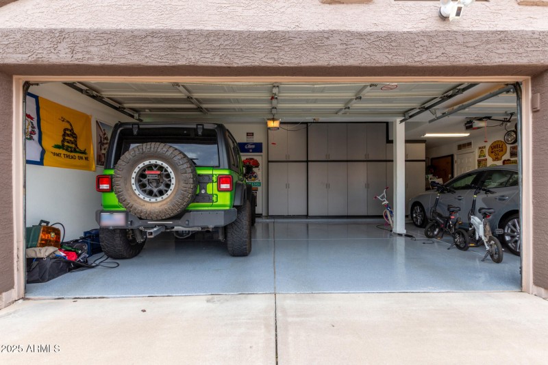 Expoxy floors and extra storage