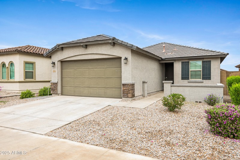 2532 W Hidalgo Ave-4