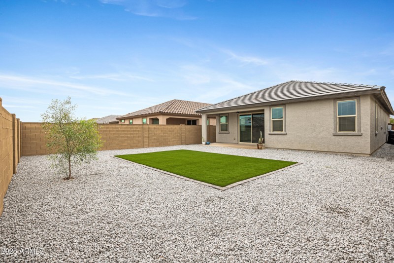 2532 W Hidalgo Ave-34