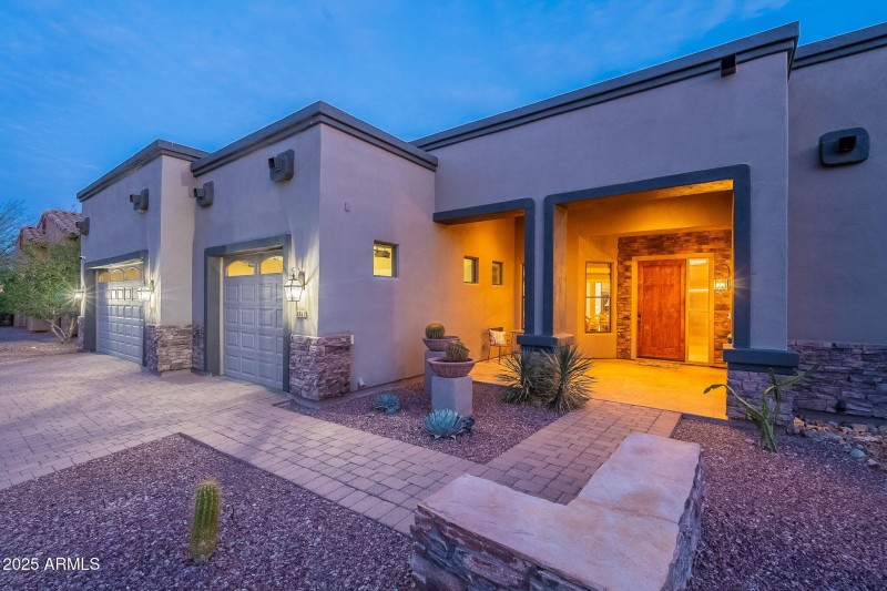 104-web-or-mls-Canyon-twilight-21