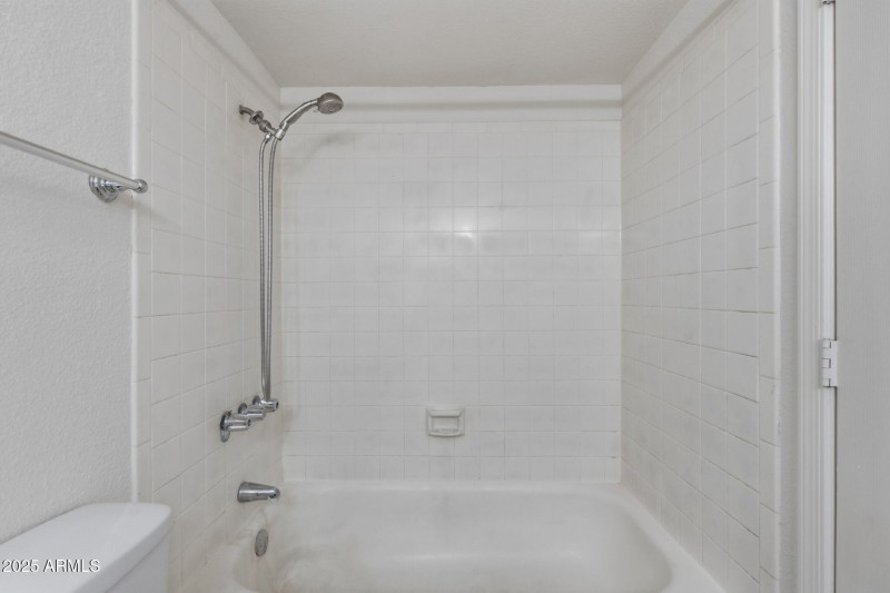 22-web-or-mls-Danbury-22