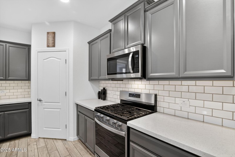 8-web-or-mls-022_a4m_SA (1)