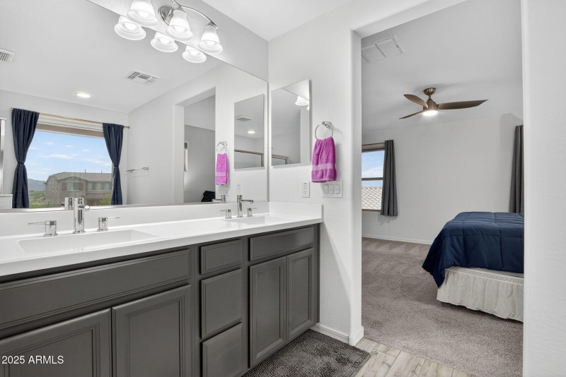 24-web-or-mls-071_a4m_SA (1)