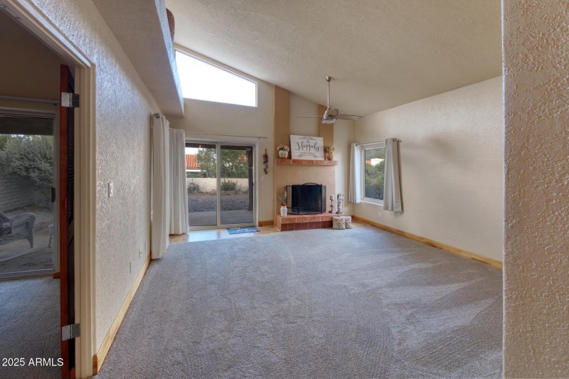 082078-4357 Plaza Oro Loma