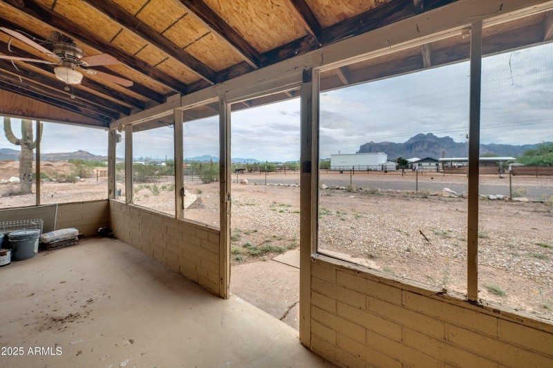 19-1907 E Foothill Street-ground-level-1