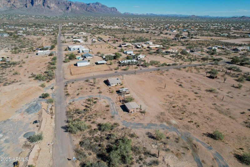 45-1907 E Foothill Street-1