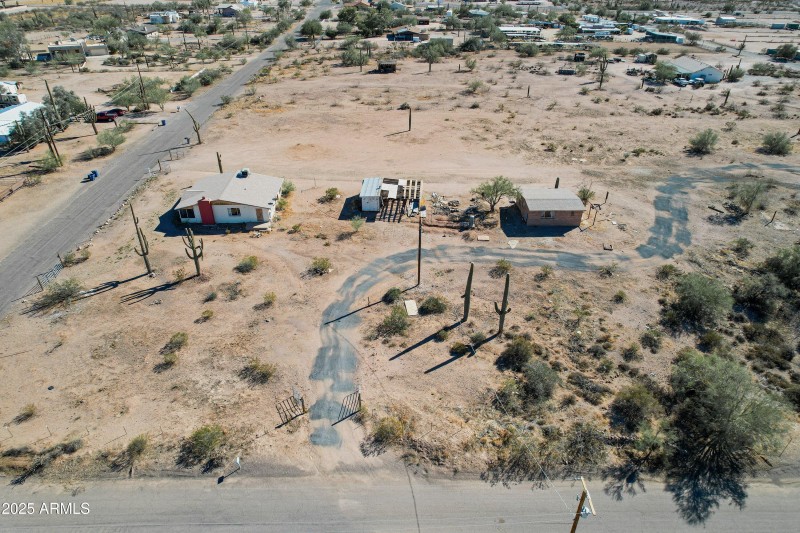 53-1907 E Foothill Street-9