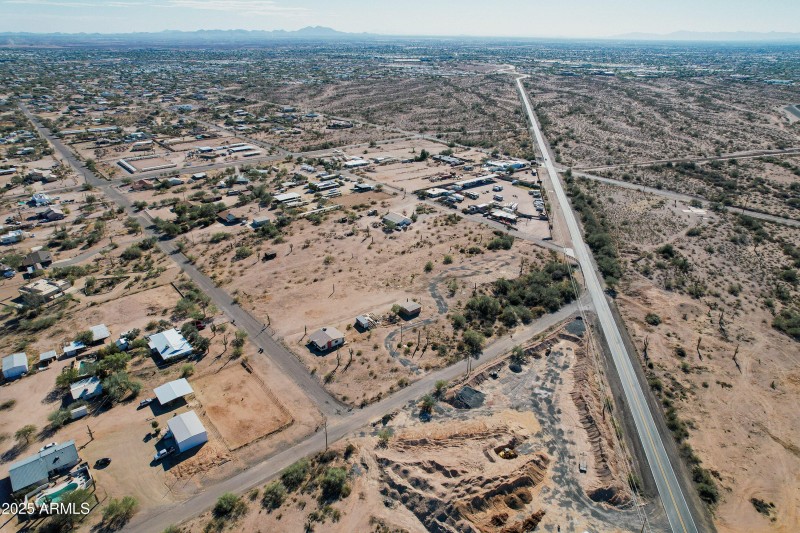 68-1907 E Foothill Street-24