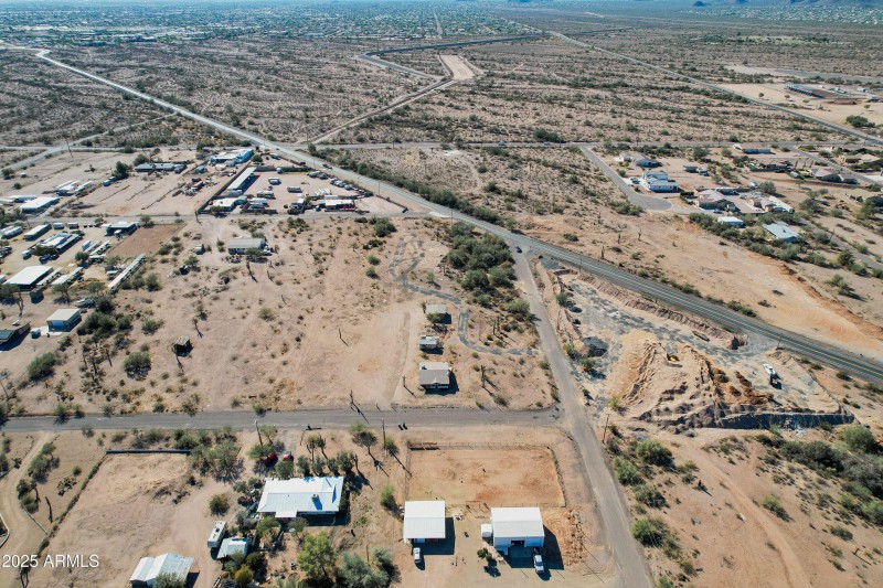 69-1907 E Foothill Street-25