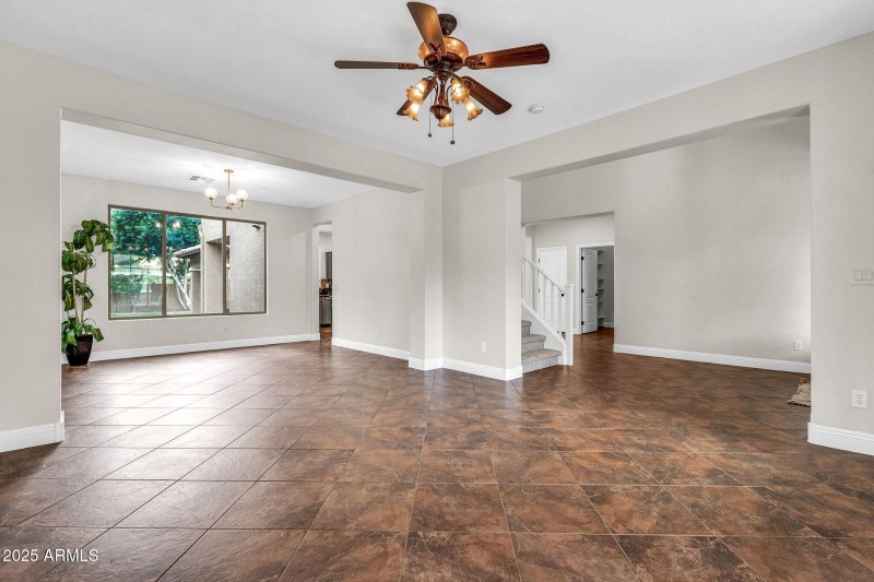 19009 E Cattle Dr-12