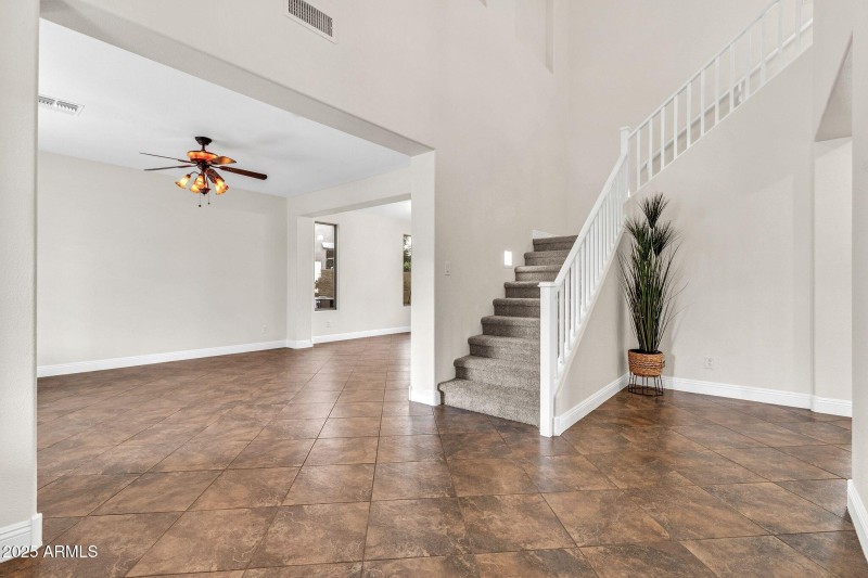 19009 E Cattle Dr-17