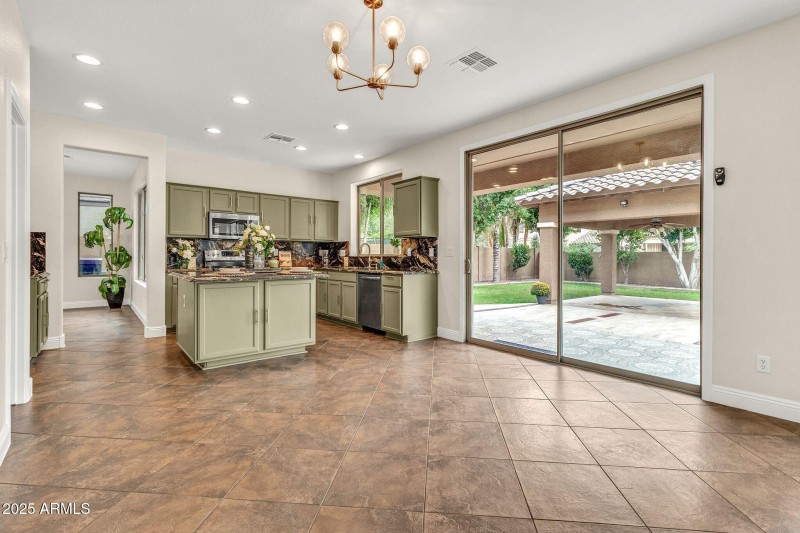 19009 E Cattle Dr-24