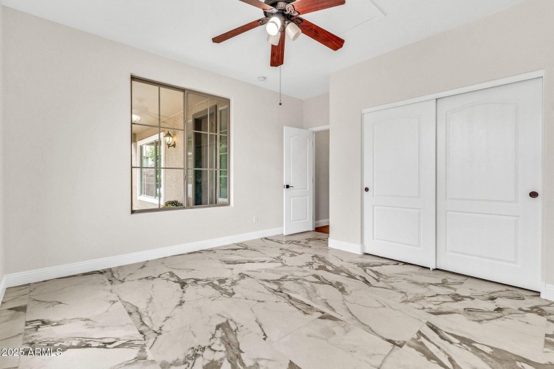 19009 E Cattle Dr-37