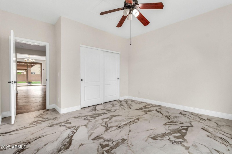 19009 E Cattle Dr-38