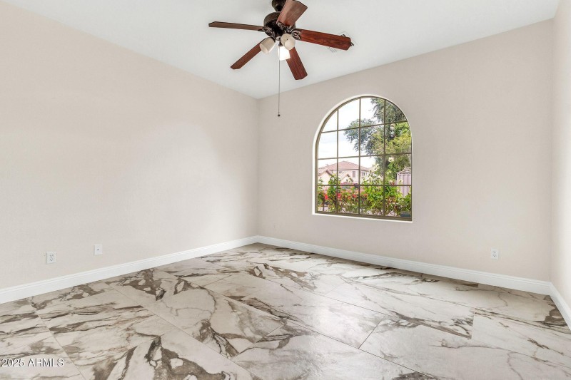 19009 E Cattle Dr-39