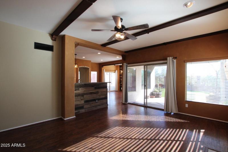 1e92e4b1-94c7-4583-85fa-67ada541b1c5