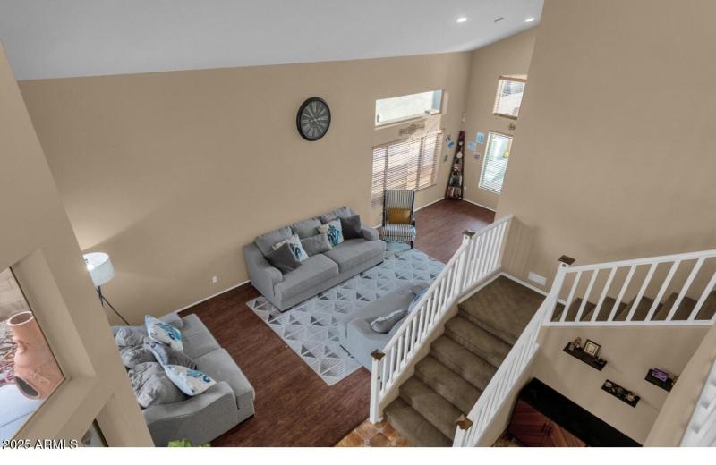 Living Room - Aerial view