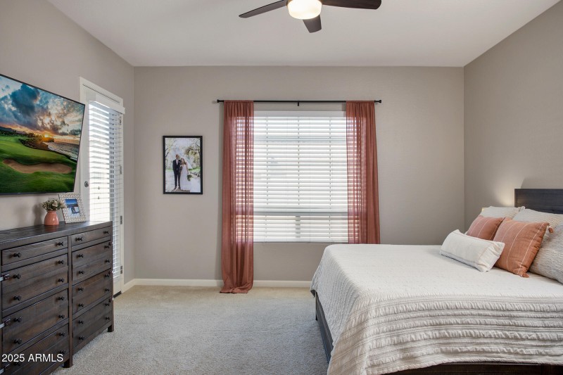 Primary Suite with Outside Acess