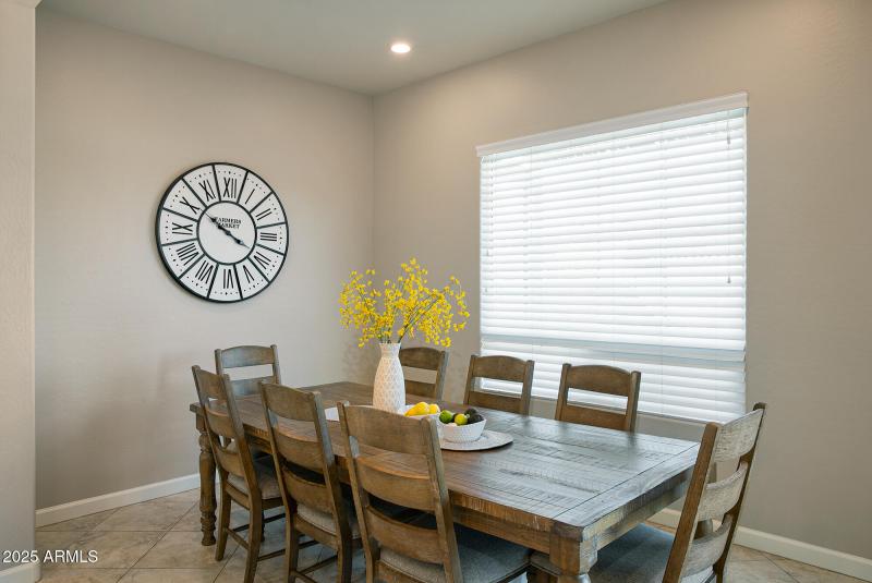 Dining Overlooking Pool & Patio