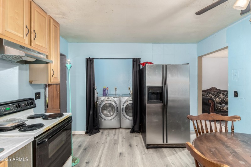 5001 S 19th Drive_10