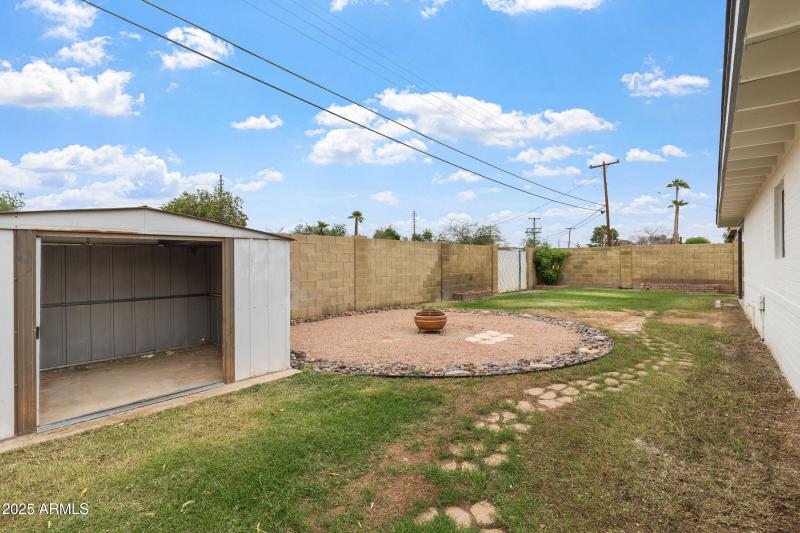 1638 W Bedford St-30