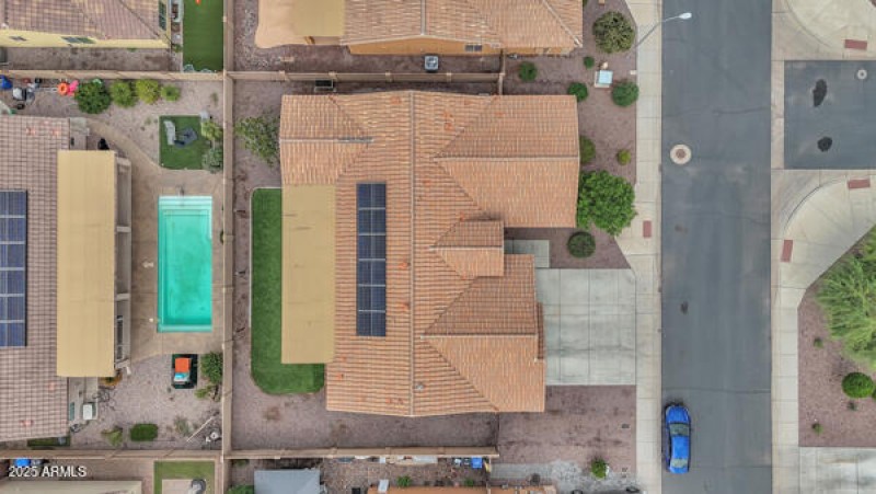 5704 S. 57TH DR SOLD MEDIA TOP SOLAR PAN