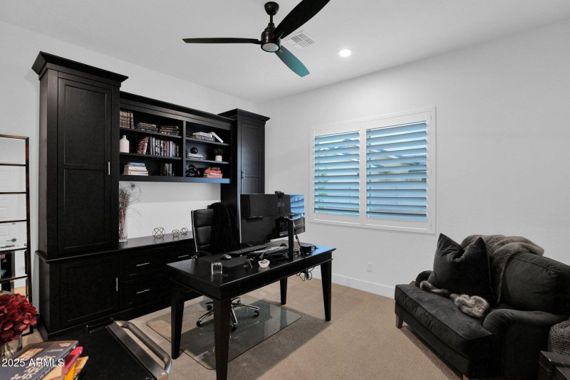 Bedroom 4/office