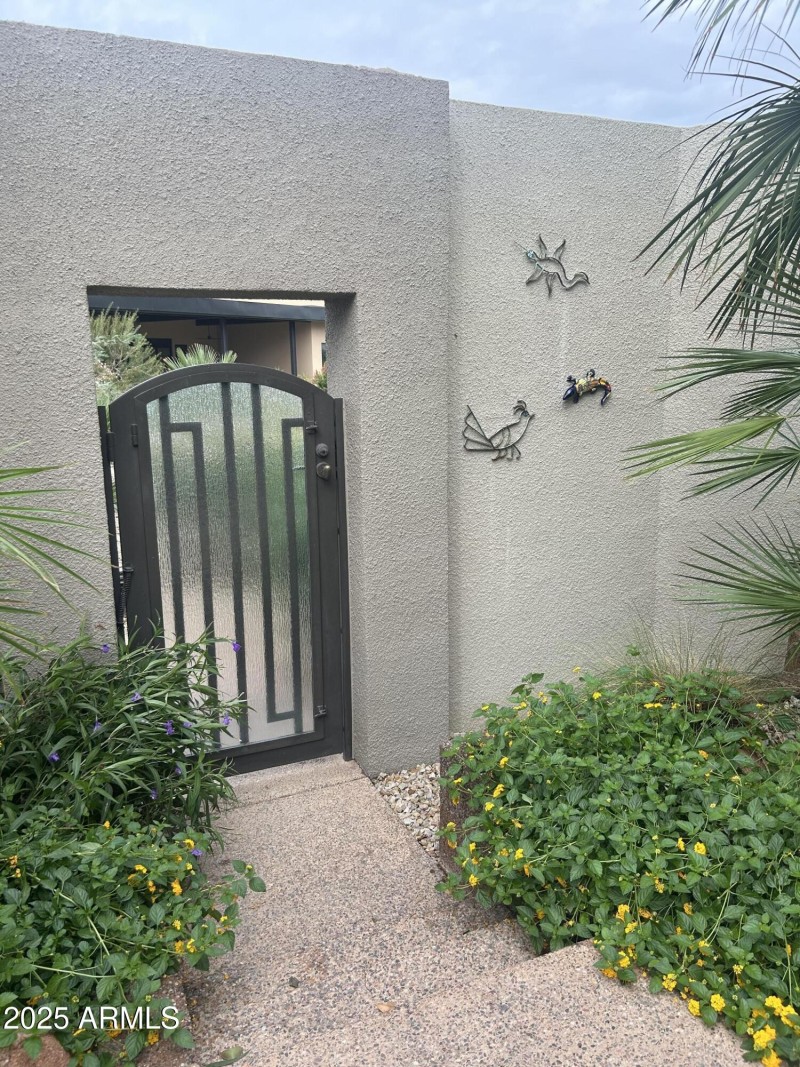 CUSTOM GATE TO COURTYARD