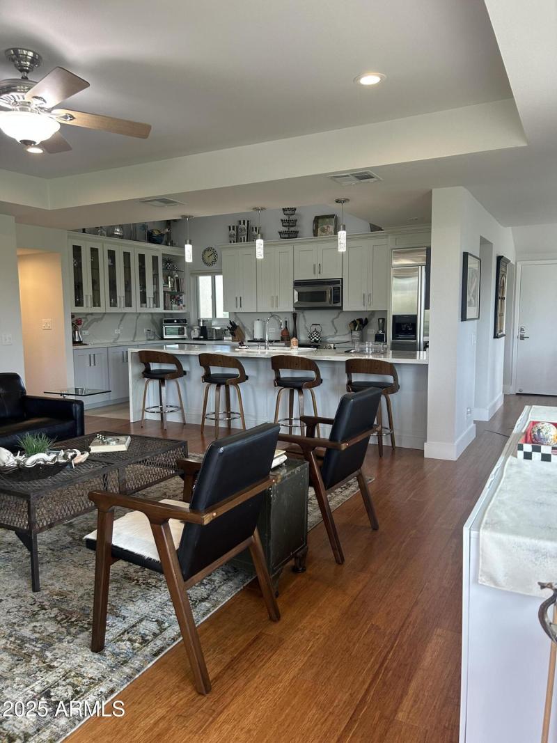 KITCHEN OPENS OUT TO LR