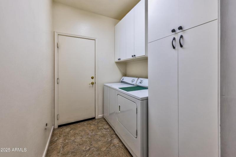 Laundry Room with Lots of Cabinets