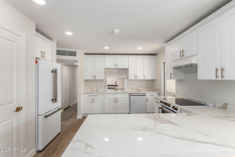 Kitchen view from Breakfast Peninsula