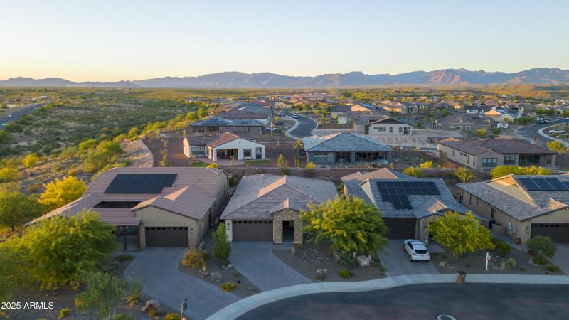 3921 Gold Ridge Rd00001