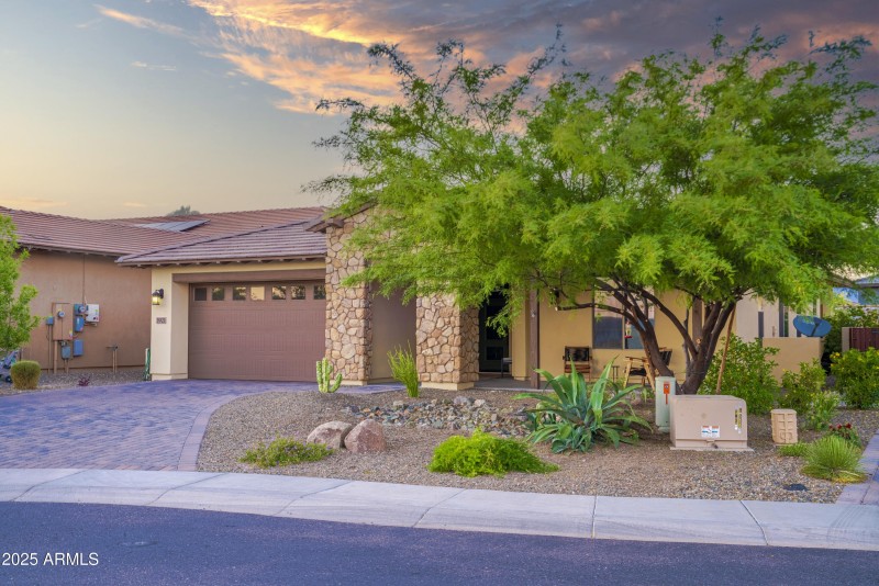 3921 Gold Ridge Rd00042