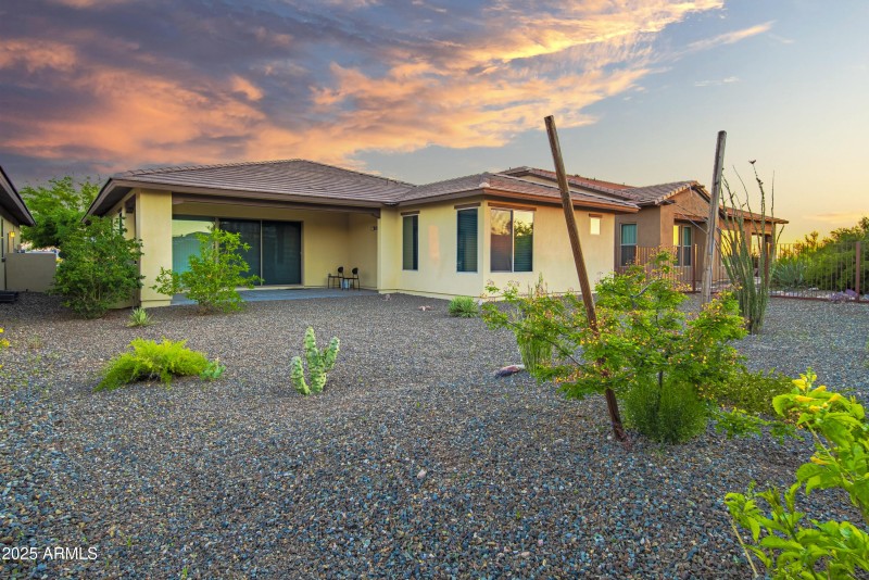 3921 Gold Ridge Rd00034