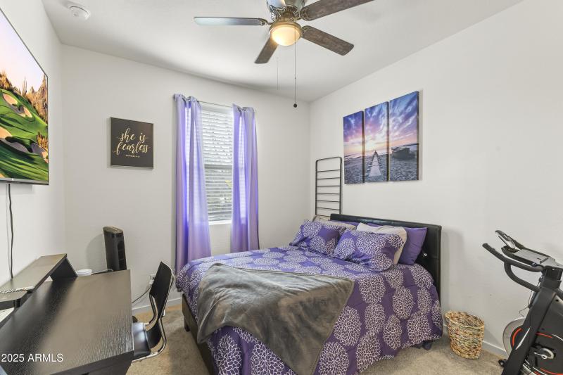 4098 w Coneflower Lane