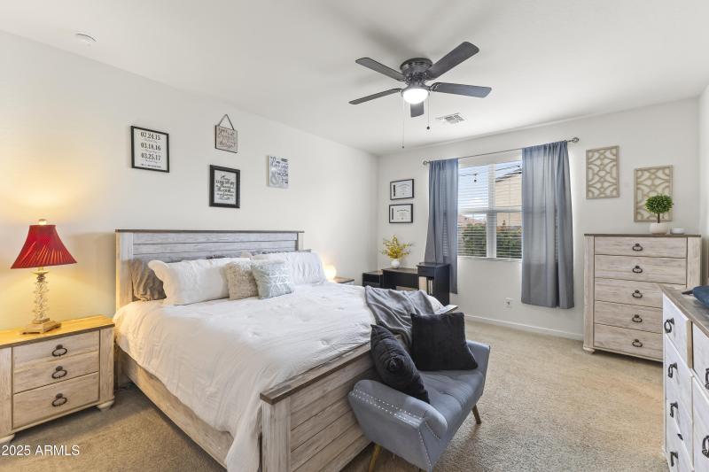 4098 w Coneflower Lane