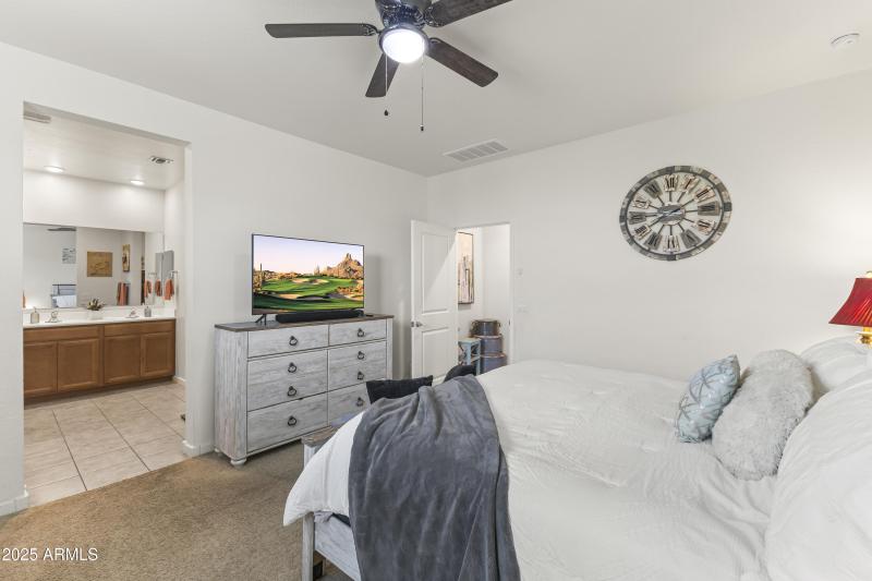 4098 w Coneflower Lane