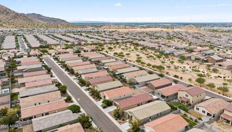 4098 w Coneflower Lane